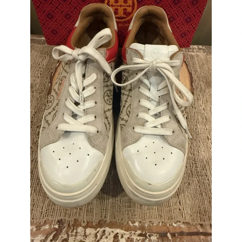 Tory Burch T Monogram Ladybug Court Sneaker 10.5M Beige Logo Red Leather Retro